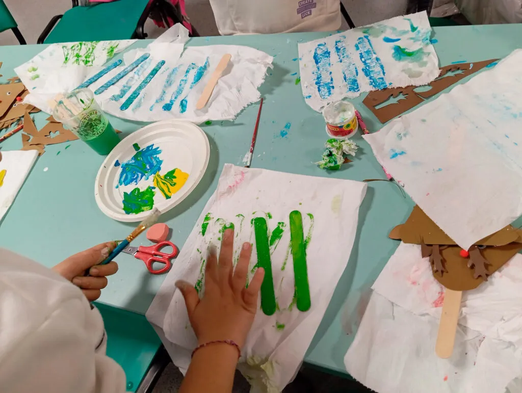 Nuestros talleres creativos para los mas pequeños ven y descubrelo con AHA Eventos